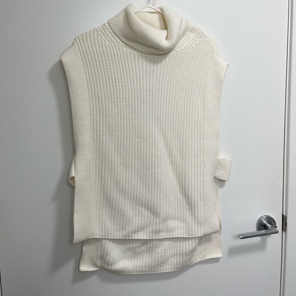 Collin turtleneck pullover in ivory (from Revolve) - Picture 3 of 5